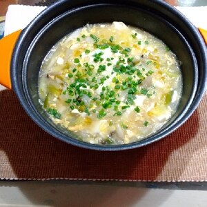 酸っぱ辛い♡白菜とエリンギの酸辣湯